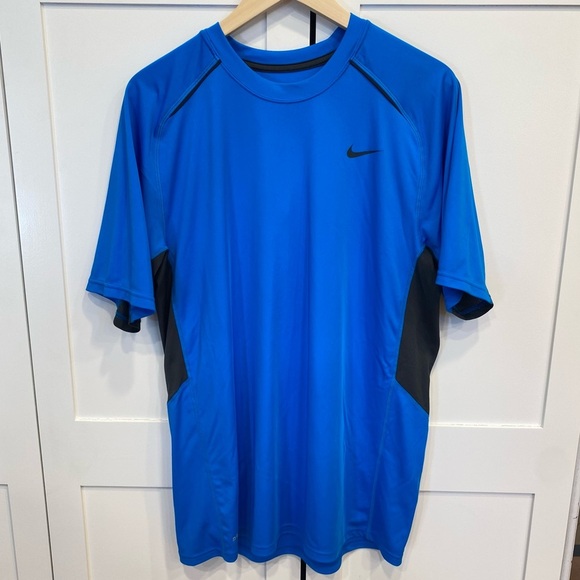 Nike Dri Fit Running T-Shirt Vented Stretchy - Picture 1 of 6